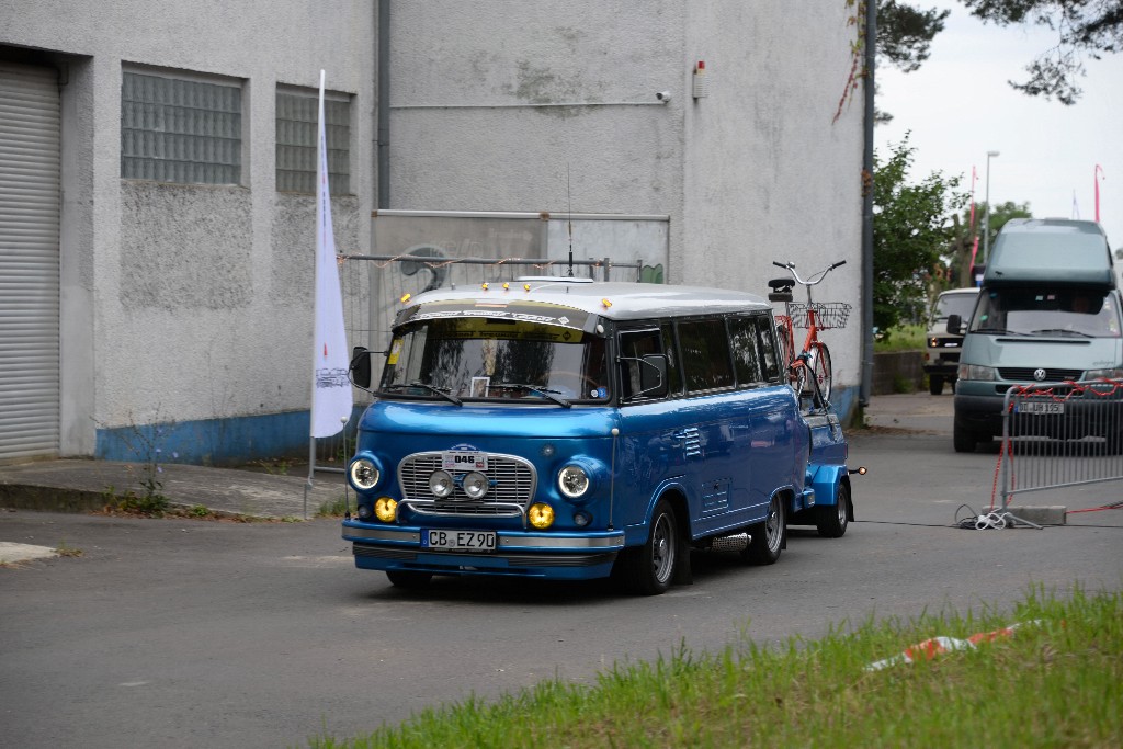 ../Images/VW Bus Festival Berlin 2019 125.jpg